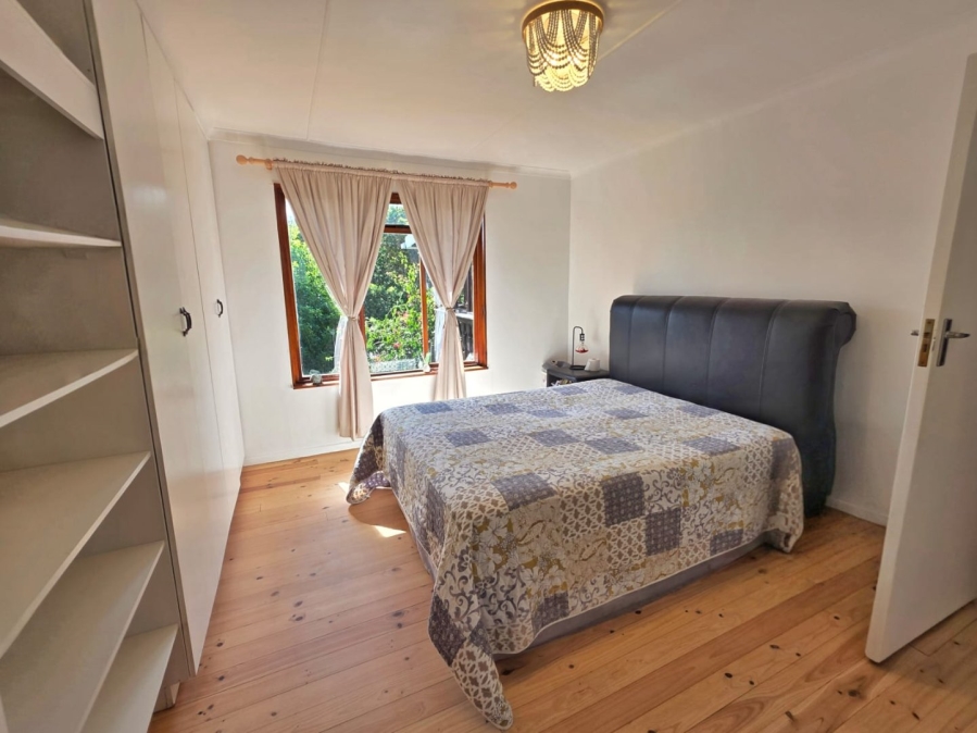4 Bedroom Property for Sale in Sedgefield Island Village Western Cape